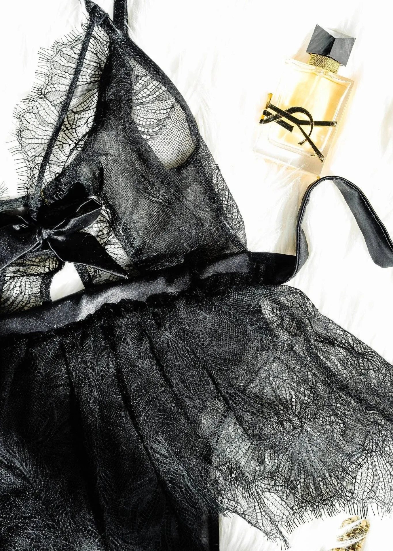 Eyelash Lace Crotchless Teddy - Black
