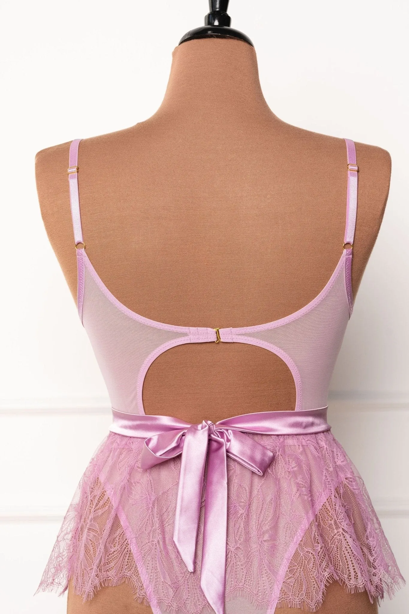 Eyelash Lace Crotchless Teddy - Lilac