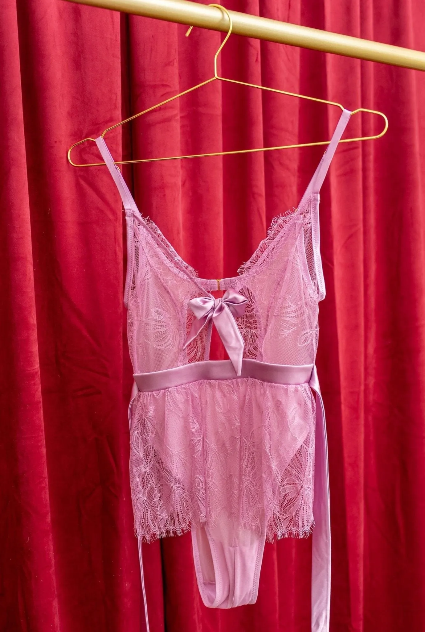 Eyelash Lace Crotchless Teddy - Lilac