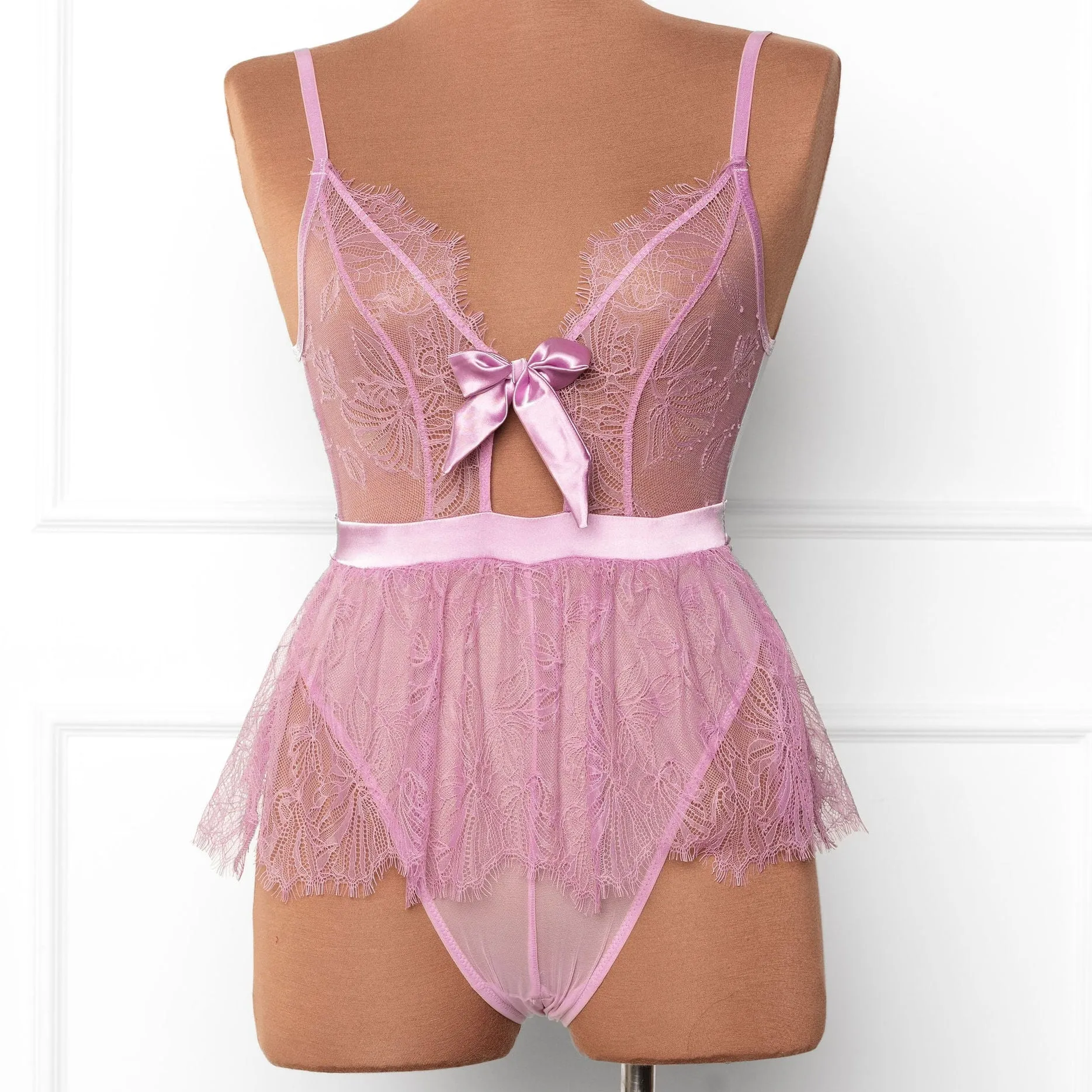 Eyelash Lace Crotchless Teddy - Lilac