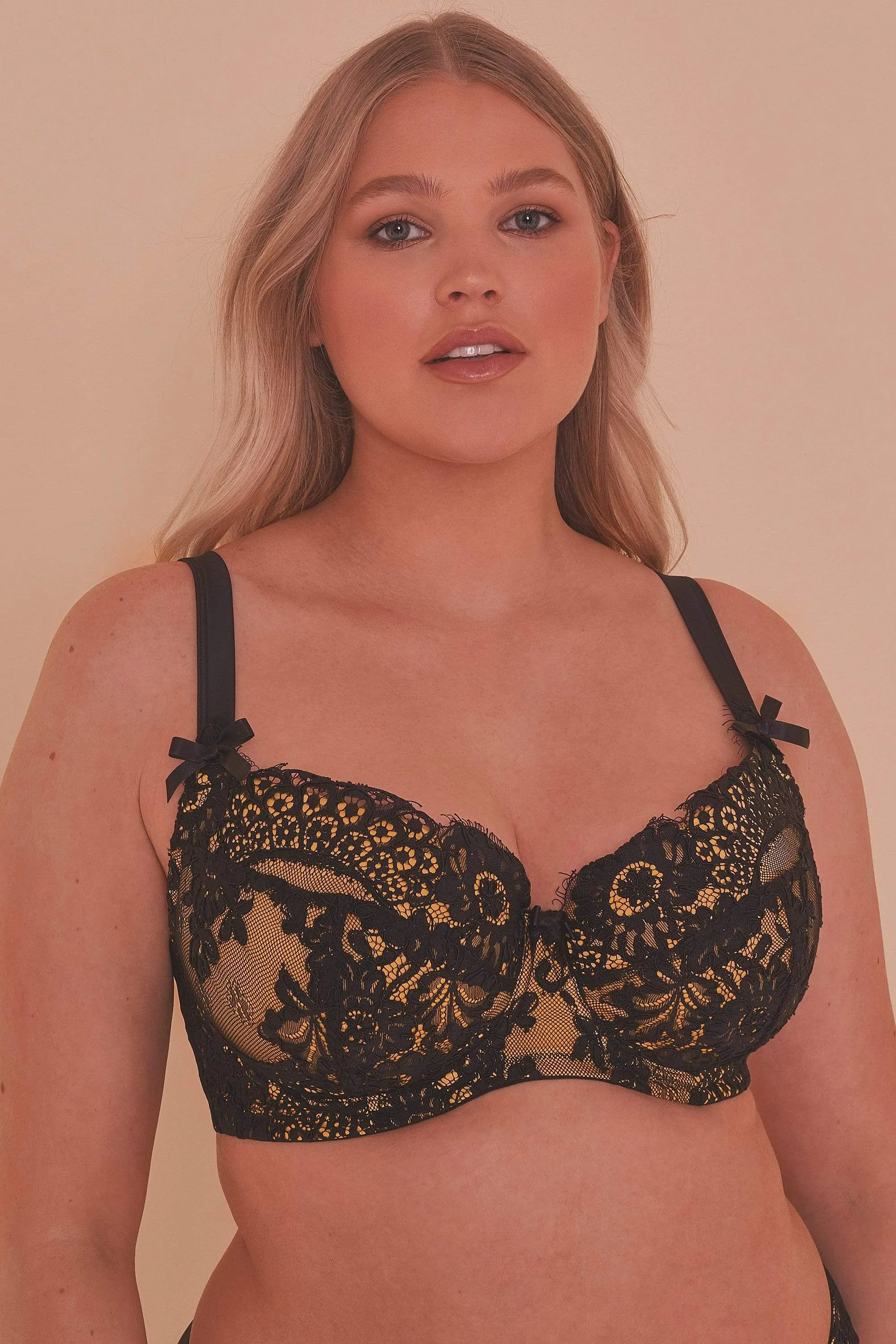 Jaquelina Mustard Contrast Plunge Bra