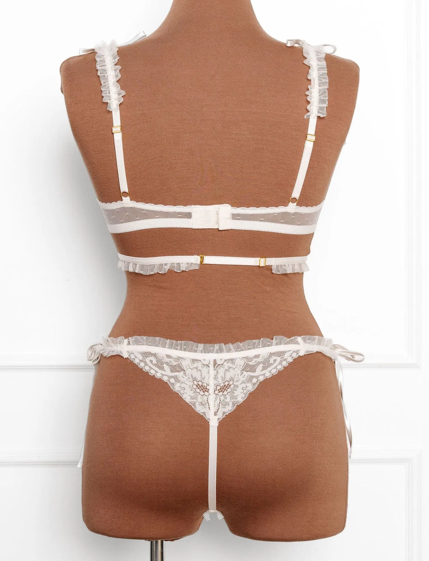 Lacy Ruffle Strap Bralette - Iridescent Cream