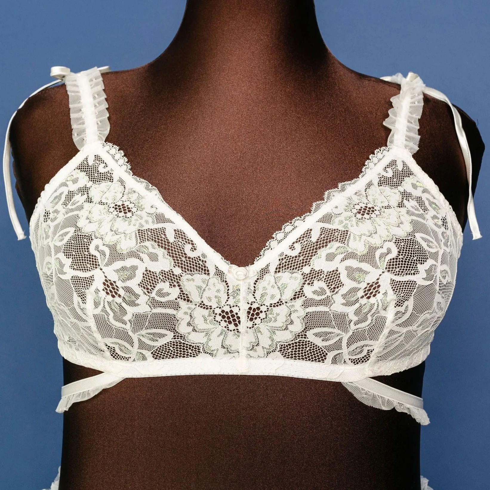Lacy Ruffle Strap Bralette - Iridescent Cream