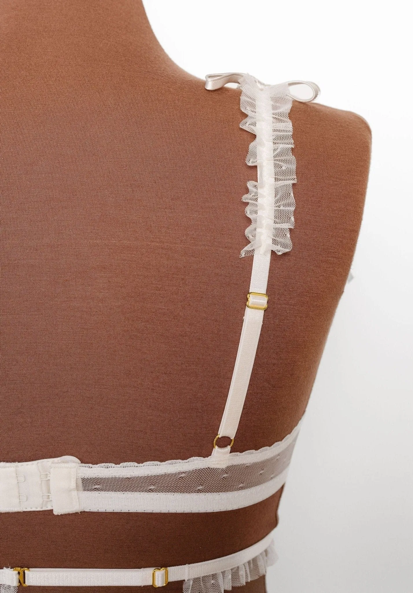 Lacy Ruffle Strap Bralette - Iridescent Cream