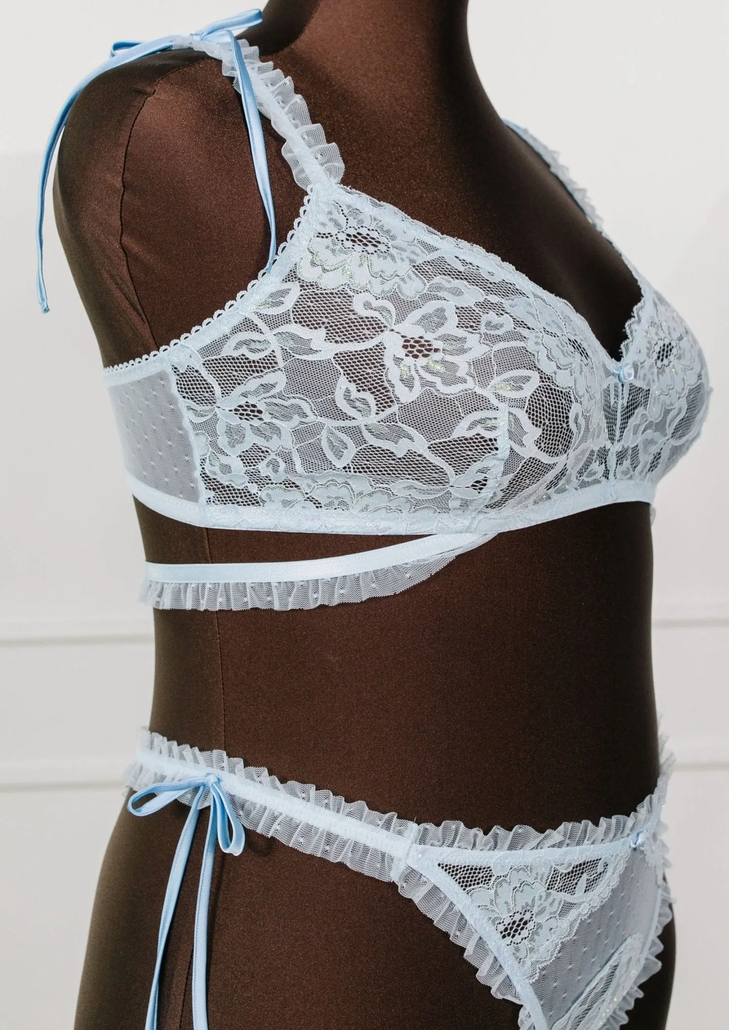 Lacy Ruffle Strap Bralette - Iridescent Daydream