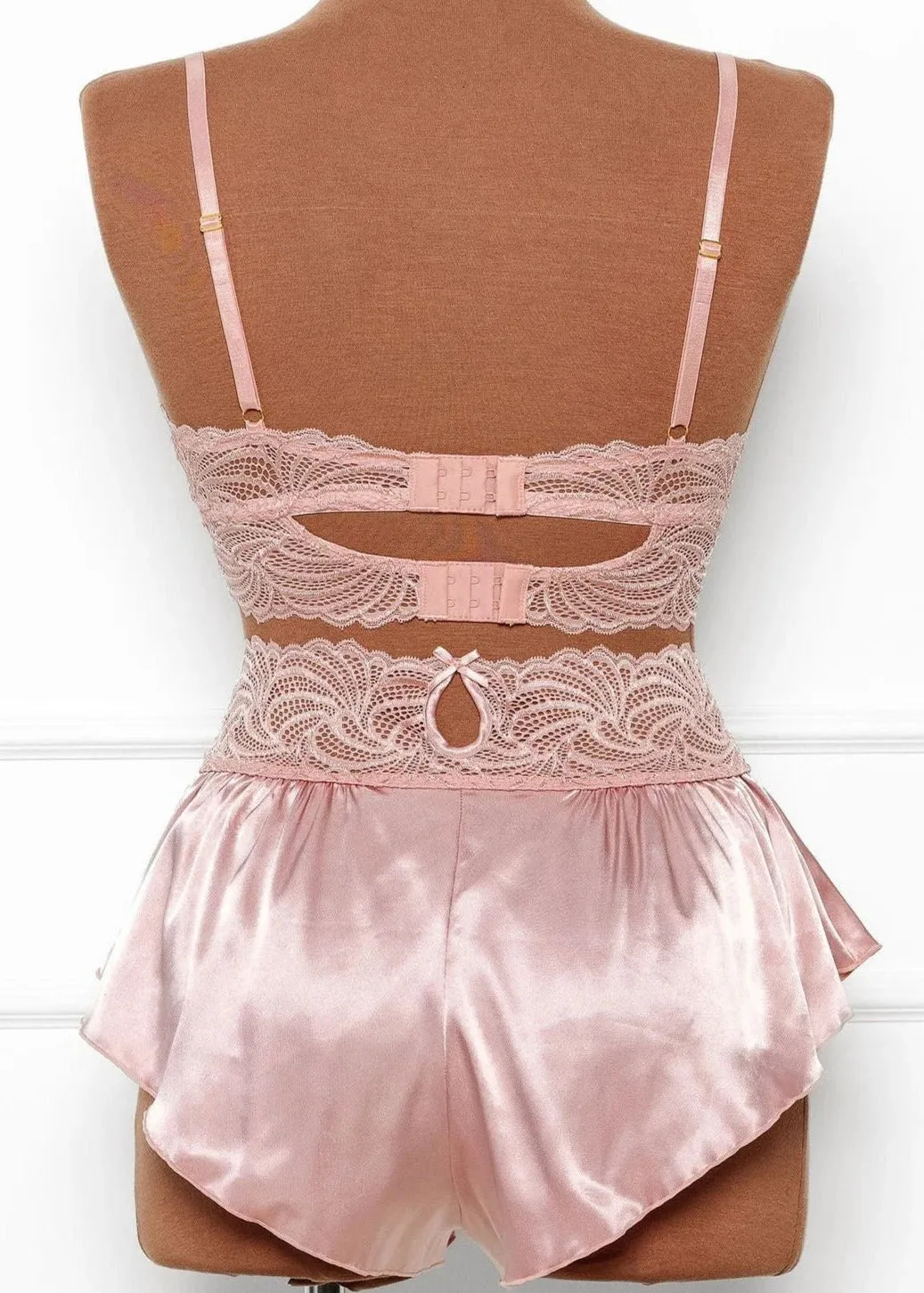 Lacy Satin Keyhole Bralette - Blush