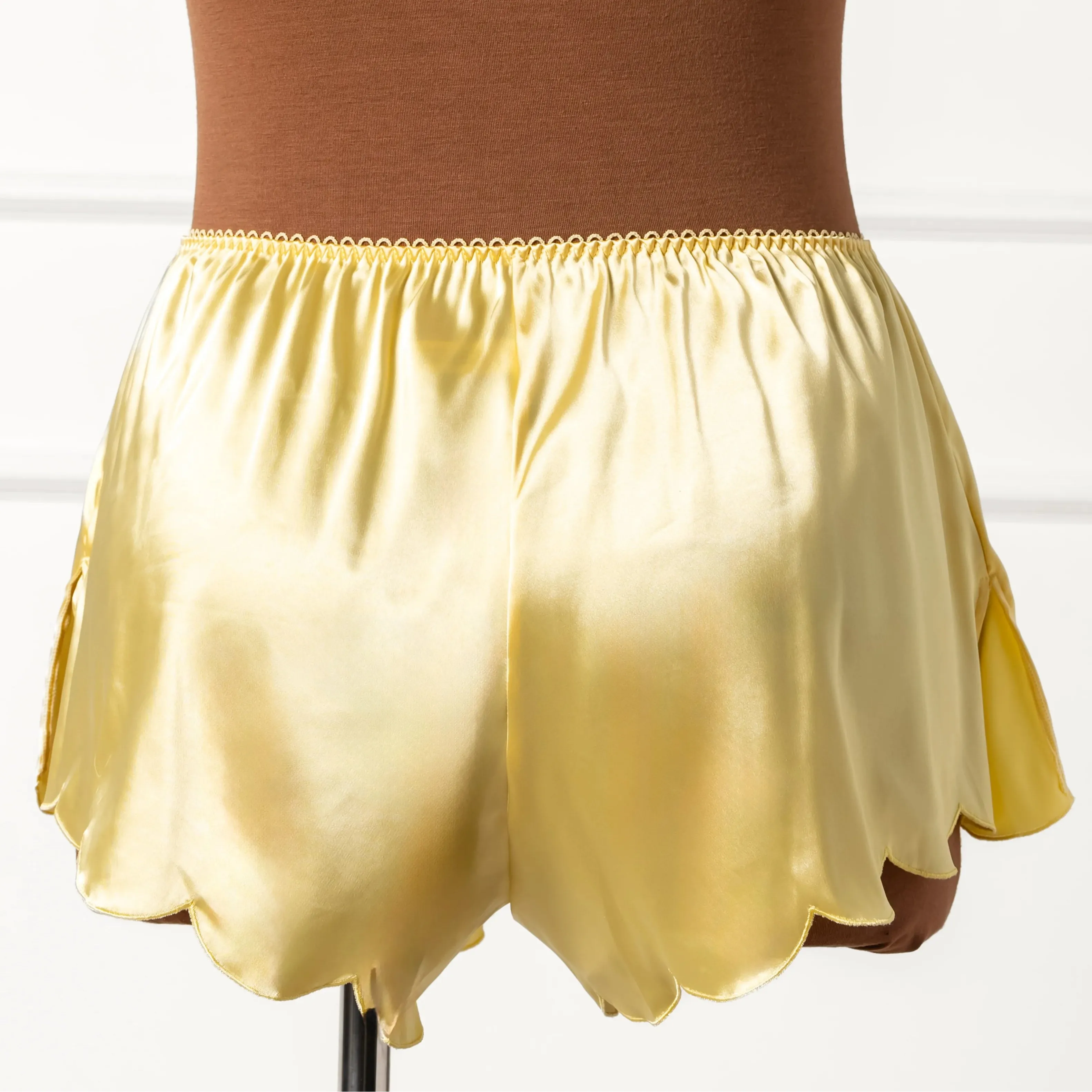 Scalloped Embroidered Satin Shorts - Lemon Chiffon