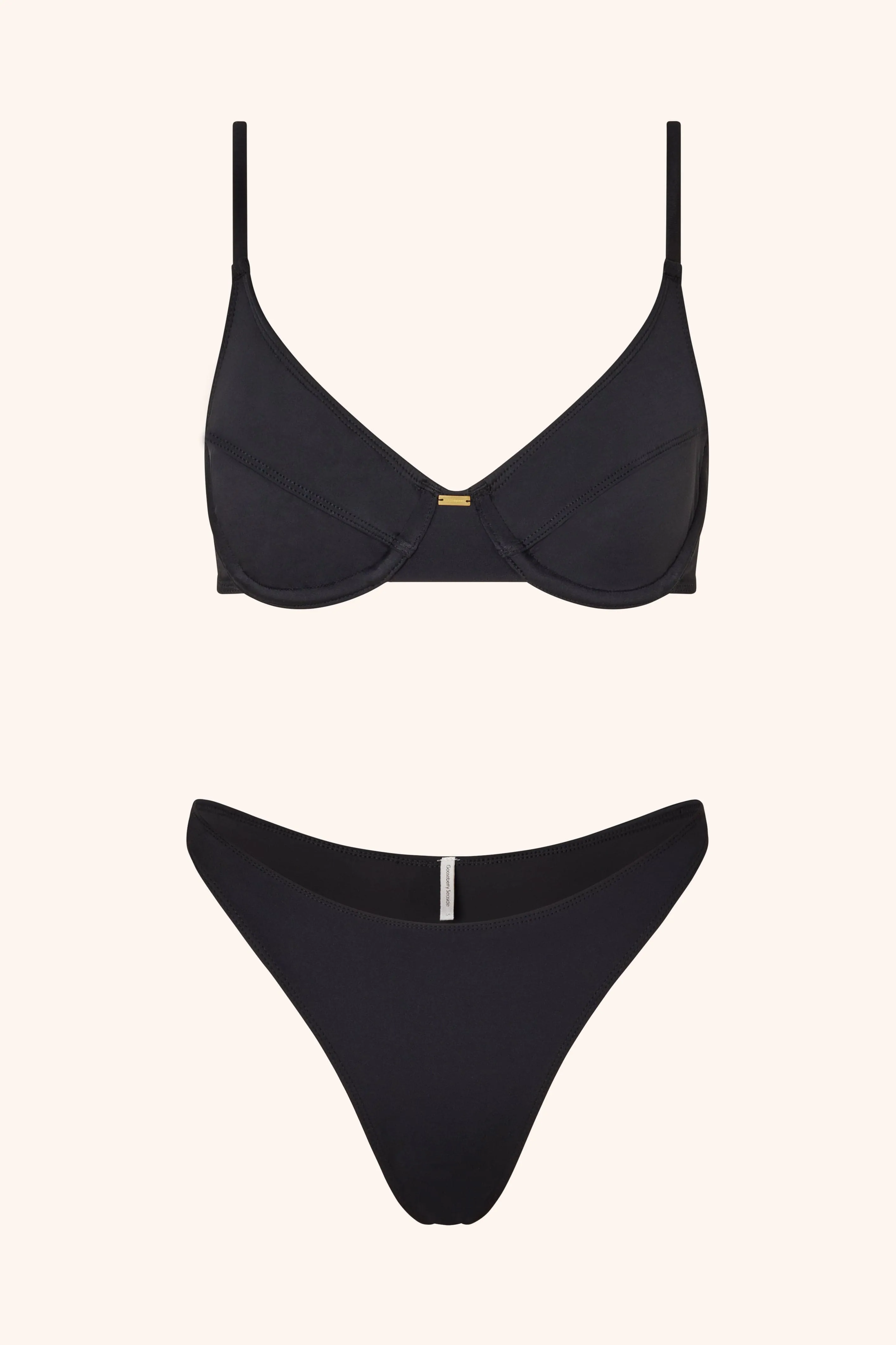 Sculpting Top Cassis